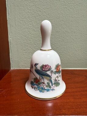 Wedgwood Kutani Crane 4” Bell